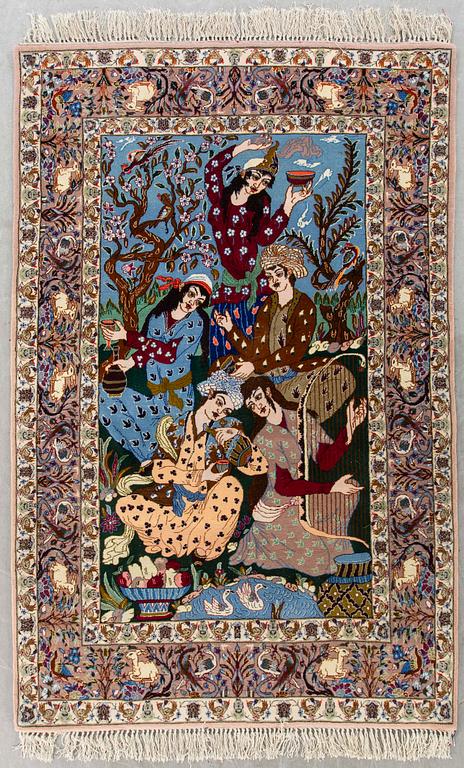 An old /semiantique opart silk Isfahan carpet ca 172 x 112 cm.