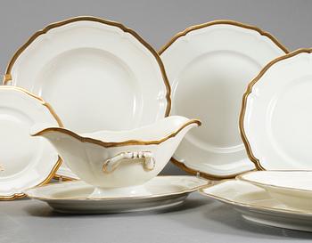 MATSERVIS, porslin, 71 delar, "Chippendale", Rosenthal.