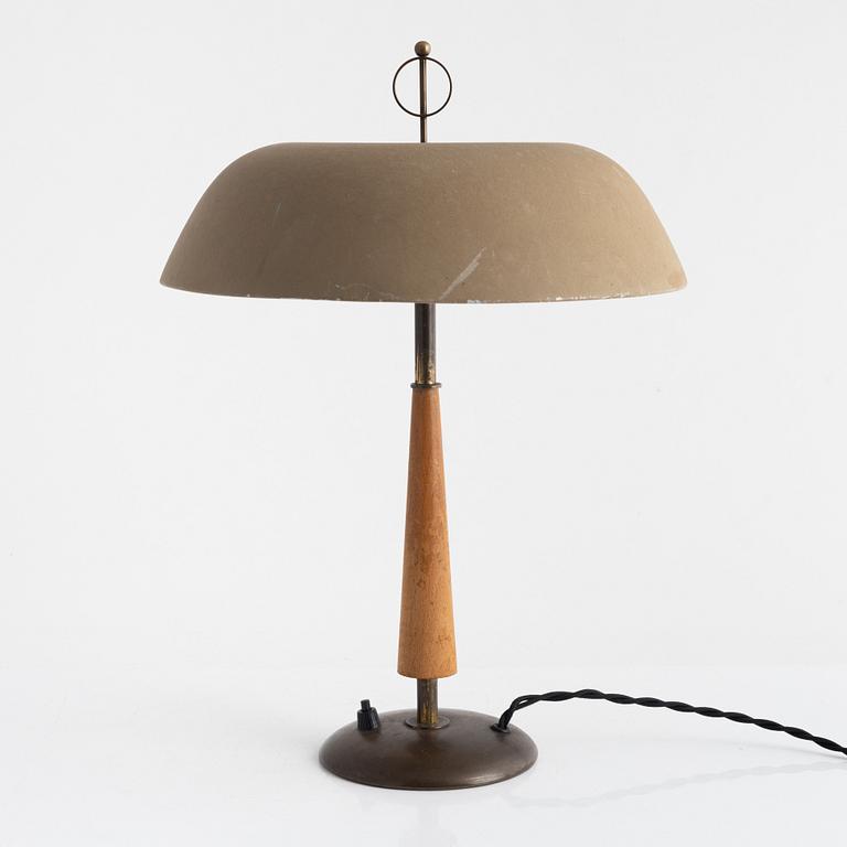 Bertil Brisborg, a table lamp, variant of models "32027" and "32391", Nordiska Kompaniet 1940s-50s.