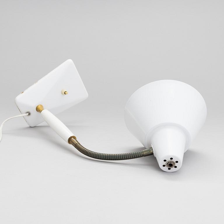 BORDSLAMPA, modell 24120, Valinte, 1900-talets mitt.