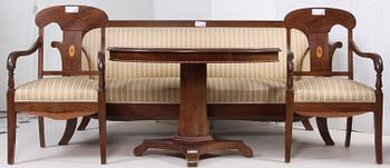 SALONGSGRUPP, 4 delar, Karl Johan-stil, 1900-tal.