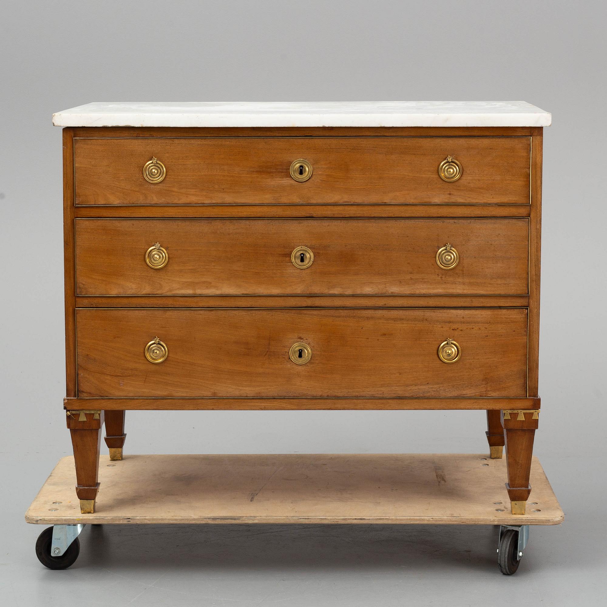 A late gustavian chest of drawers, late 18th century.