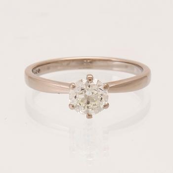 Ring solitär 18K vitguld med en rund briljantslipad diamant, 77 diamonds Birmingham, diamant med GIA Report.