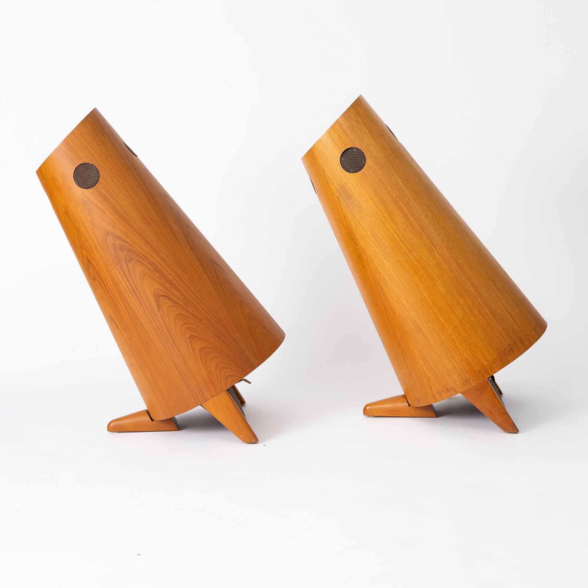Stig Carlsson, LOAS 1001/”Kolboxen", a pair of loudspeakers, 1959-62, Sweden.