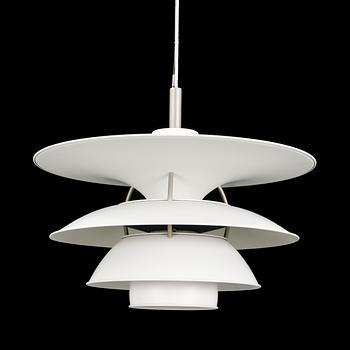 Poul Henningsen · TAKLAMPA, "Charlottenburg", Ebbe Christensen, Sophus Frandsen och Poul Henningsen för Louis Poulsen, Höjd 50 cm.