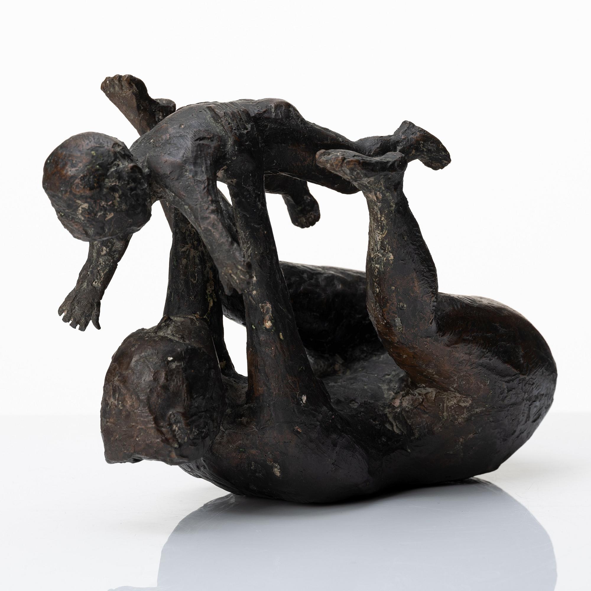 Erik Höglund, skulptur, mor med barn, Sverige 1956, signerad och daterad.