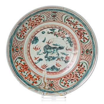 A Swatow dish, Ming dynasty (1368-1644).