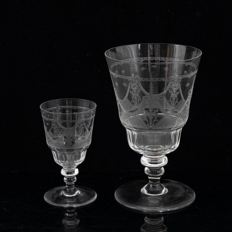 Edvin Ollers, a 38-piece glass service, 'Tip-top', Elme Glasbruk.