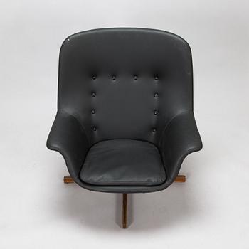 Carl Gustaf Hiort af Ornäs, A 1960s 'Caravelle' armchair for Puunveisto Oy - Wood work Ltd.