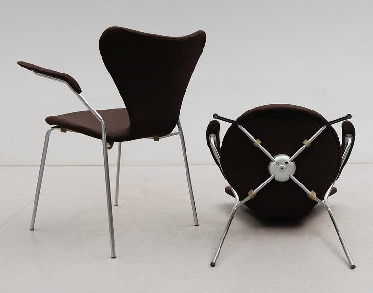 KARMSTOLAR, 4 st, "Sjuan", Arne Jacobsen, Fritz Hansen.