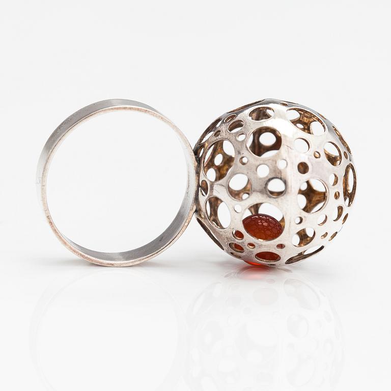 Liisa Vitali, A sterling silver ring "Leppäkerttu" with a chalcedony. Westerback, Helsinki 1973.