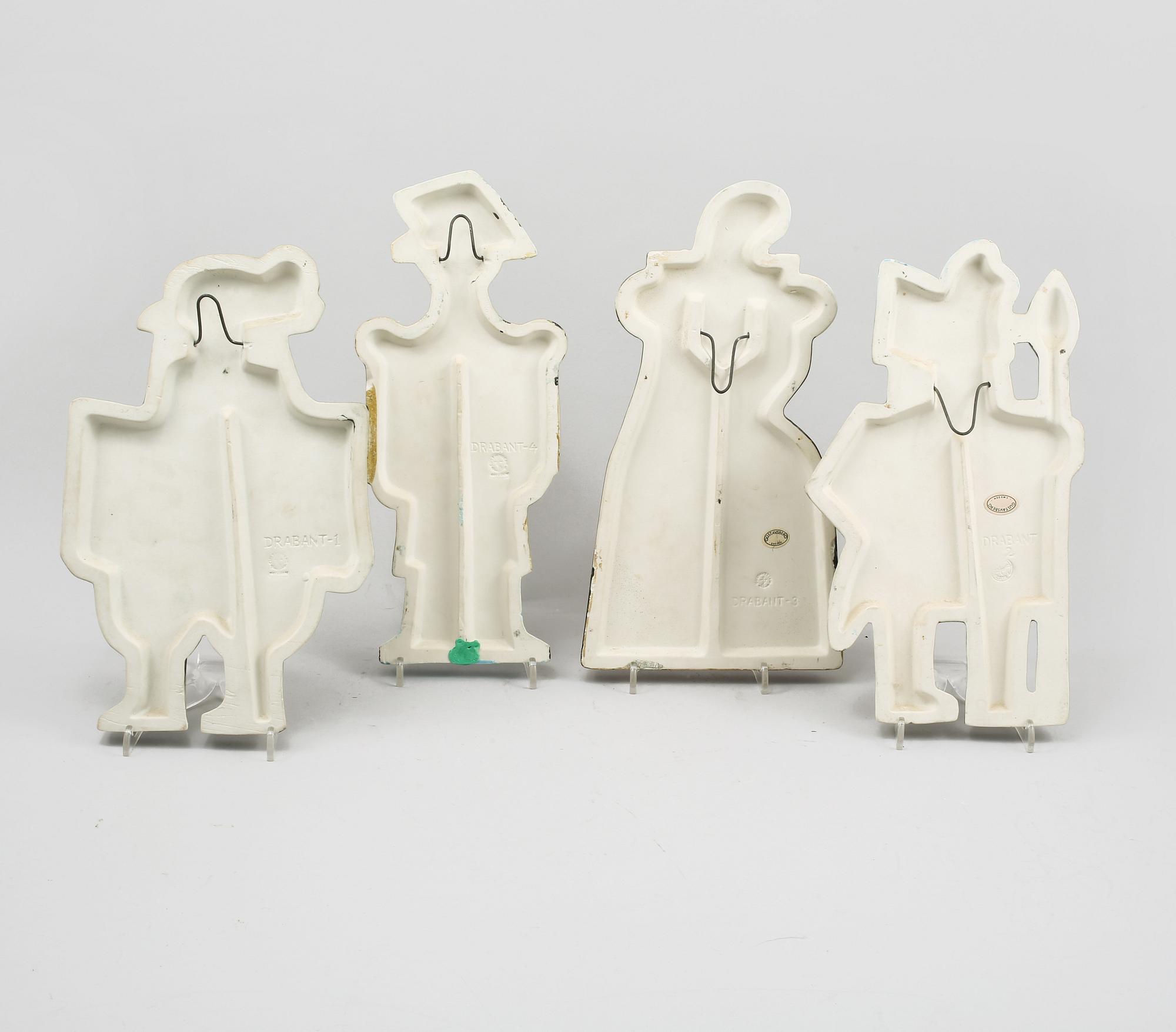 VÄGGRELIEFER, 4 st, stengods, Lisa Larson, Gustavsberg, i produktion 1970-1973.