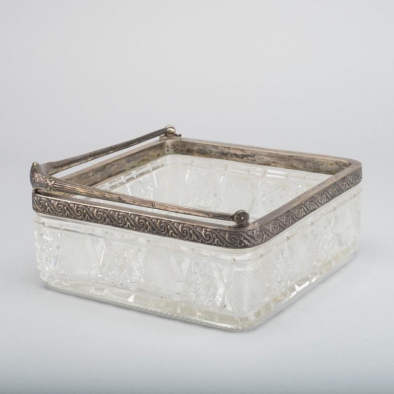 SKÅL, glas och nysilver. 1900-talets första del.