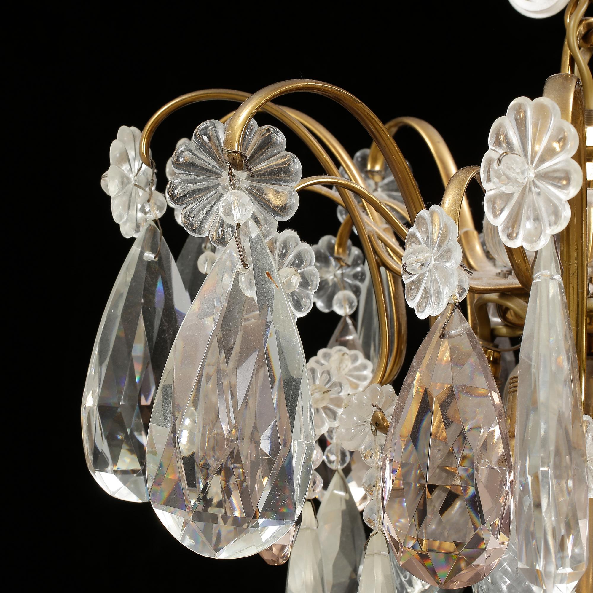 LJUSKRONA, rokokostil, 1900-talets första hälft. Höjd ca 80 cm.