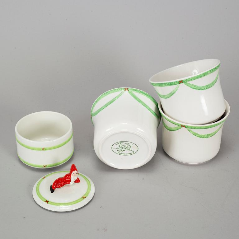 Eleven porcelain pieces 'Jul' and 'God Jul', Gustavsberg and Rörstrand.