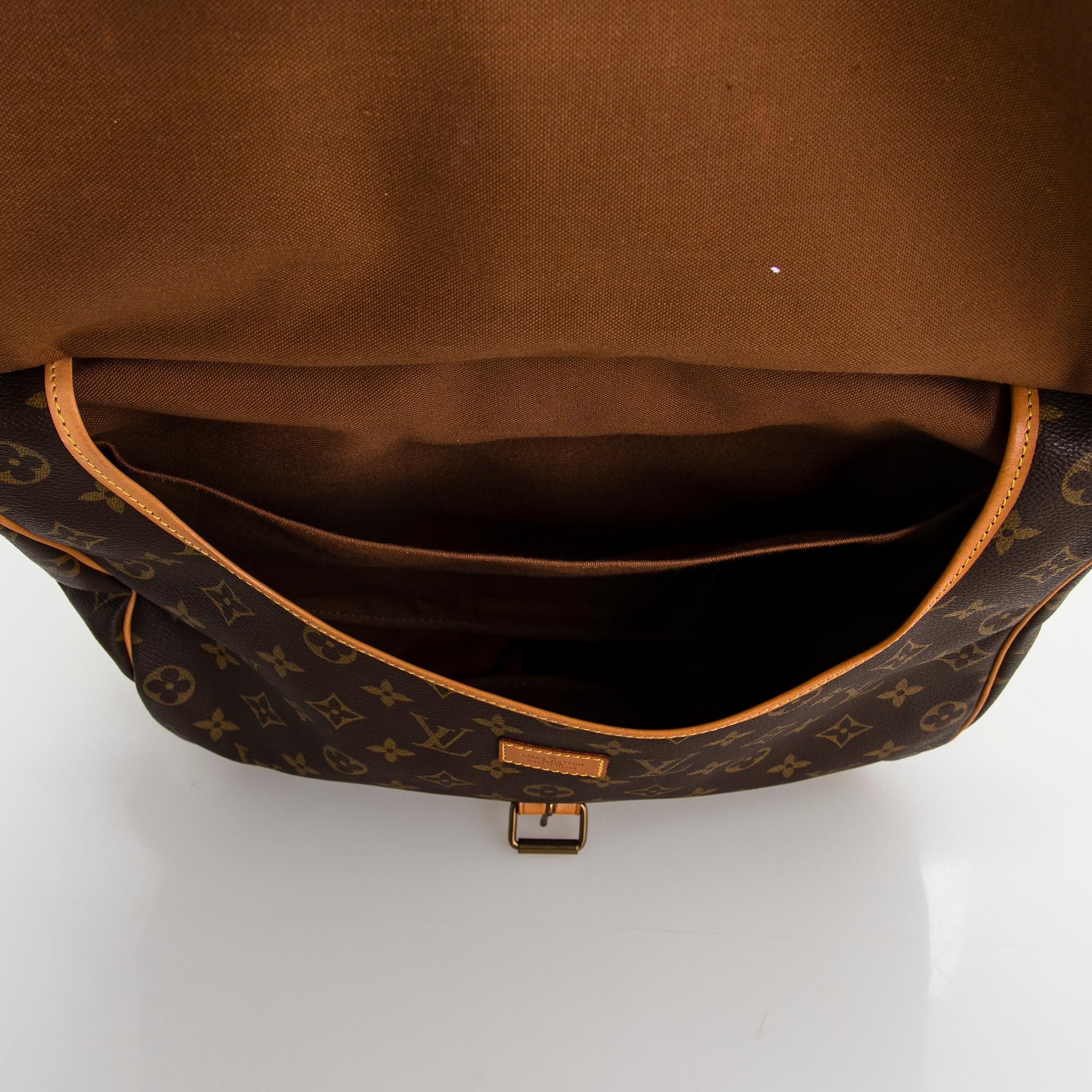 Louis Vuitton, "Saumur 35" väska.