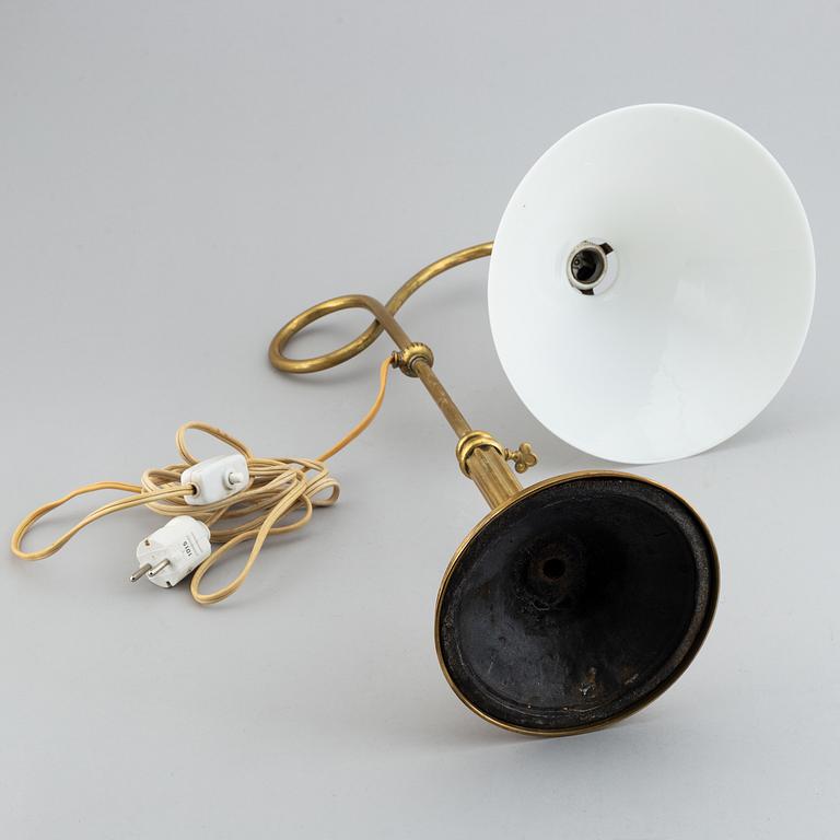 An early 20th century brass table lamp.