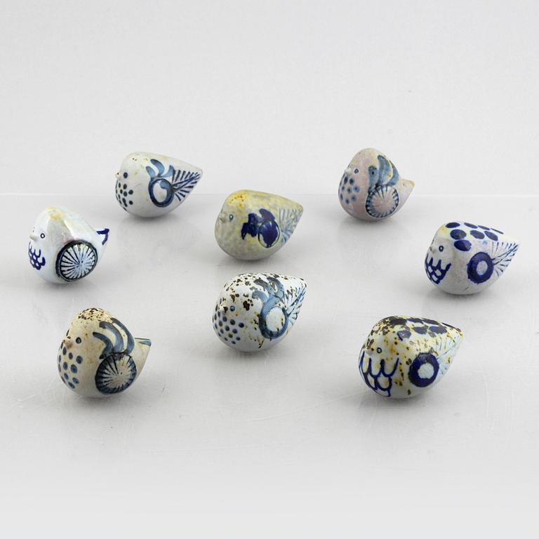 Lisa Larson, skulpturer, 8 st, småfåglar, stengods, Gustavsberg.