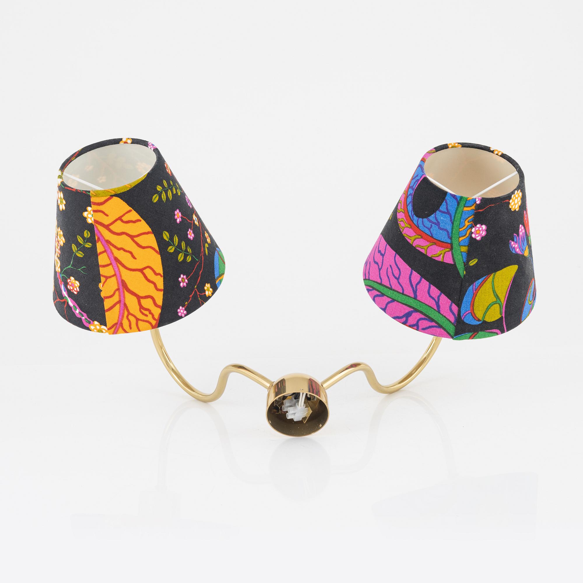 Josef Frank, vägglampa, modell 2335, Firma Svenskt Tenn.