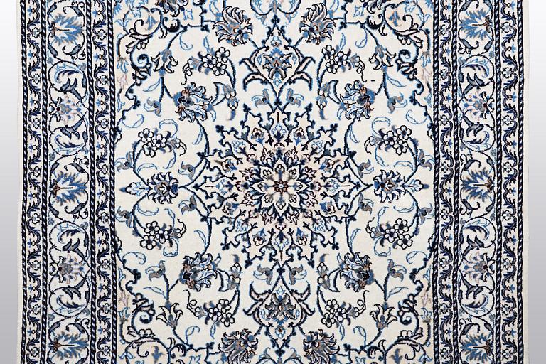 A rug, Nain, part silk, sk 9 LAA, ca 209 x 146 cm.