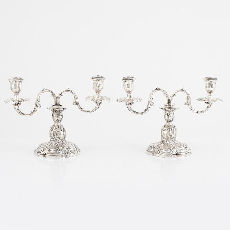 CF Carlman, kandelabrar, ett par, silver, rokokostil, Stockholm 1930.