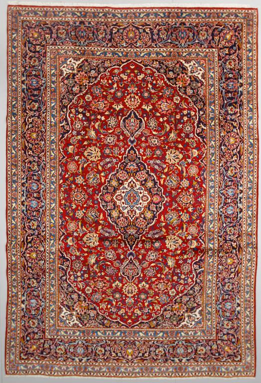 MATTA, Keshan, old, 335 x 230 cm.