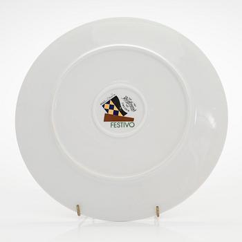 Heikki Orvola, A 10-piece coffee set in porcelain for Rörstrand, Sweden 1980s.
