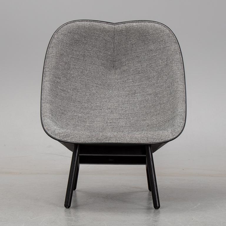 A 21st Century 'Uchiwa' lounge chair by Doshi Levien for Hay.