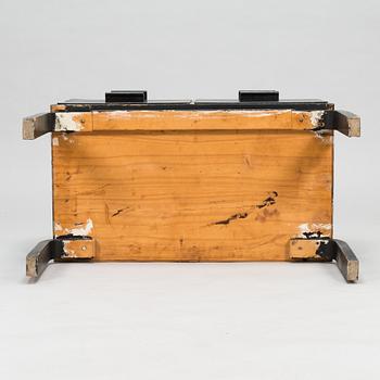 Alvar Aalto, A mid-20th century chest of drawers for O.Y. Huonekalu- ja Rakennustyötehdas AB.