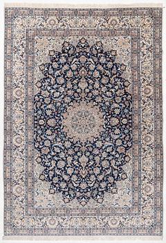 Matta, Nain, ca 440 x 310 cm.