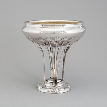 A Swedish Art Nouveau parcel-gilt and bone centerpiece bowl on a stand, maker's mark CG Hallberg, Stockholm, 1902.