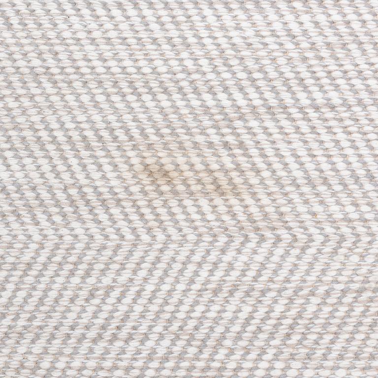 Rug, flat weave, 'Osaka Chevron', Minotti, Italy, approximately 282 x 225 cm.