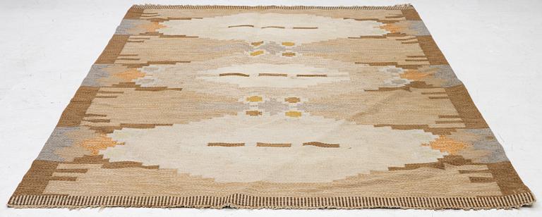 Ingegerd Silow, rölakan, signed IS, approx. 282 x 194 cm.