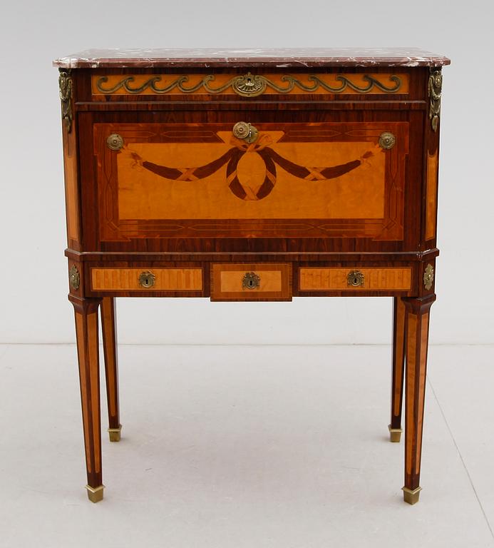 SEKRETÄR, gustaviansk stil, 1900-talets mitt.