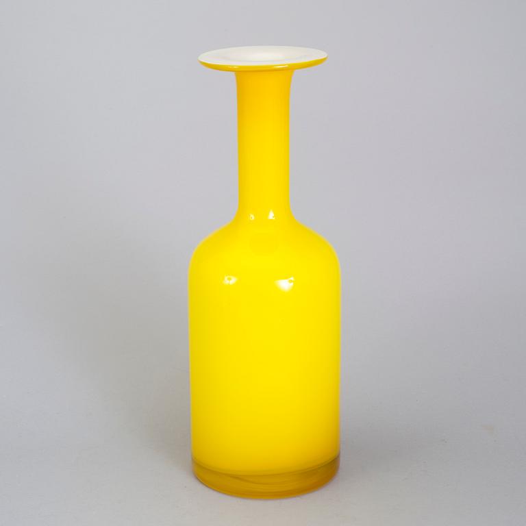 A OTTO BAUER GLASS VASE, Holmegaard, from the 1970th.