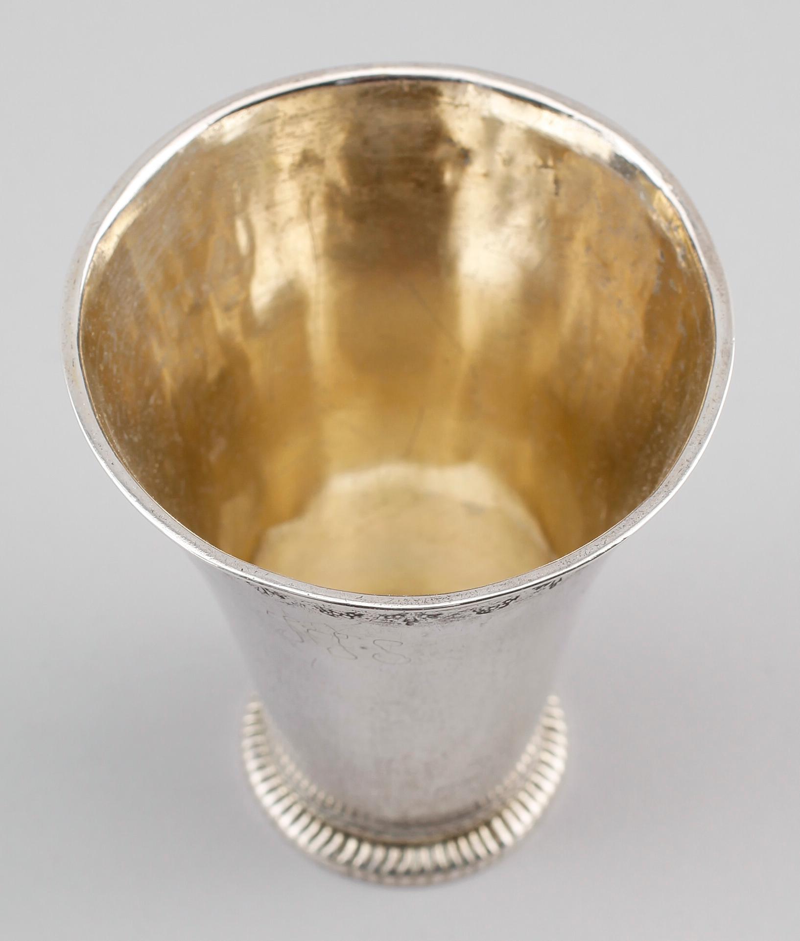 BÄGARE, silver, Henrik Adam Christiernin, Arboga 1740-1760. Vikt ca 60 g.