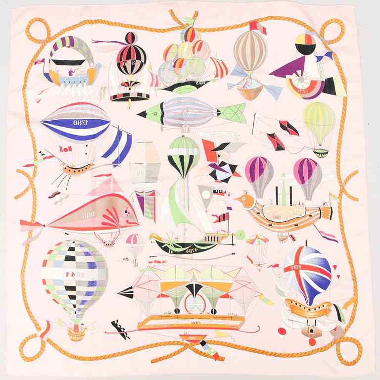 HERMÈS Les folies du ciel Scarf.