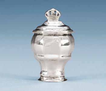 524. LUKTDOSA, av Andreas Rönnov, (verksam i Hälsingborg 1777-1802(-19)). Rokoko.