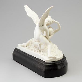 SKULPTUR, parian. "Amor och Psyke", Gustafsberg, 1910/20-tal.