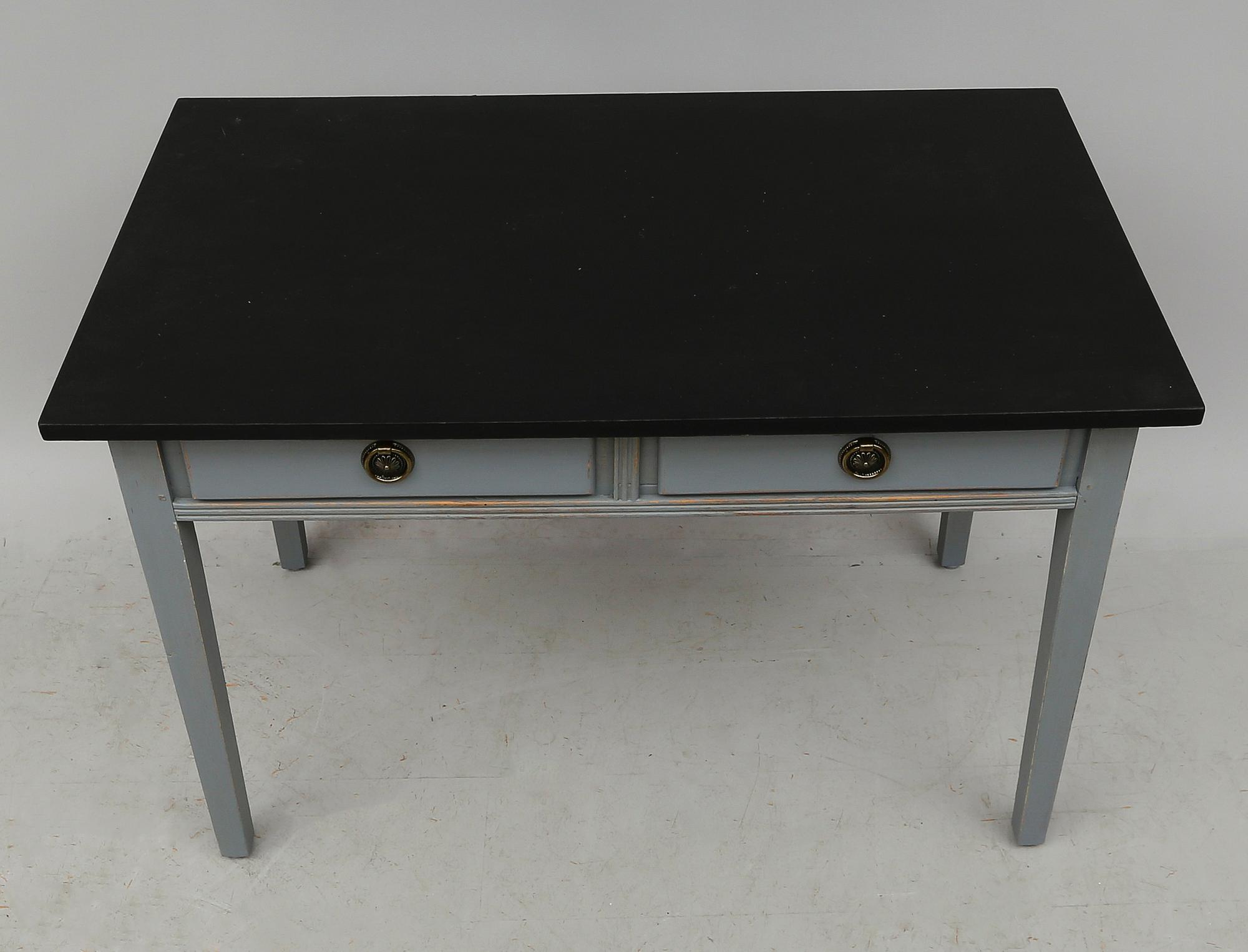 SKRIVBORD, 1900-talets början.