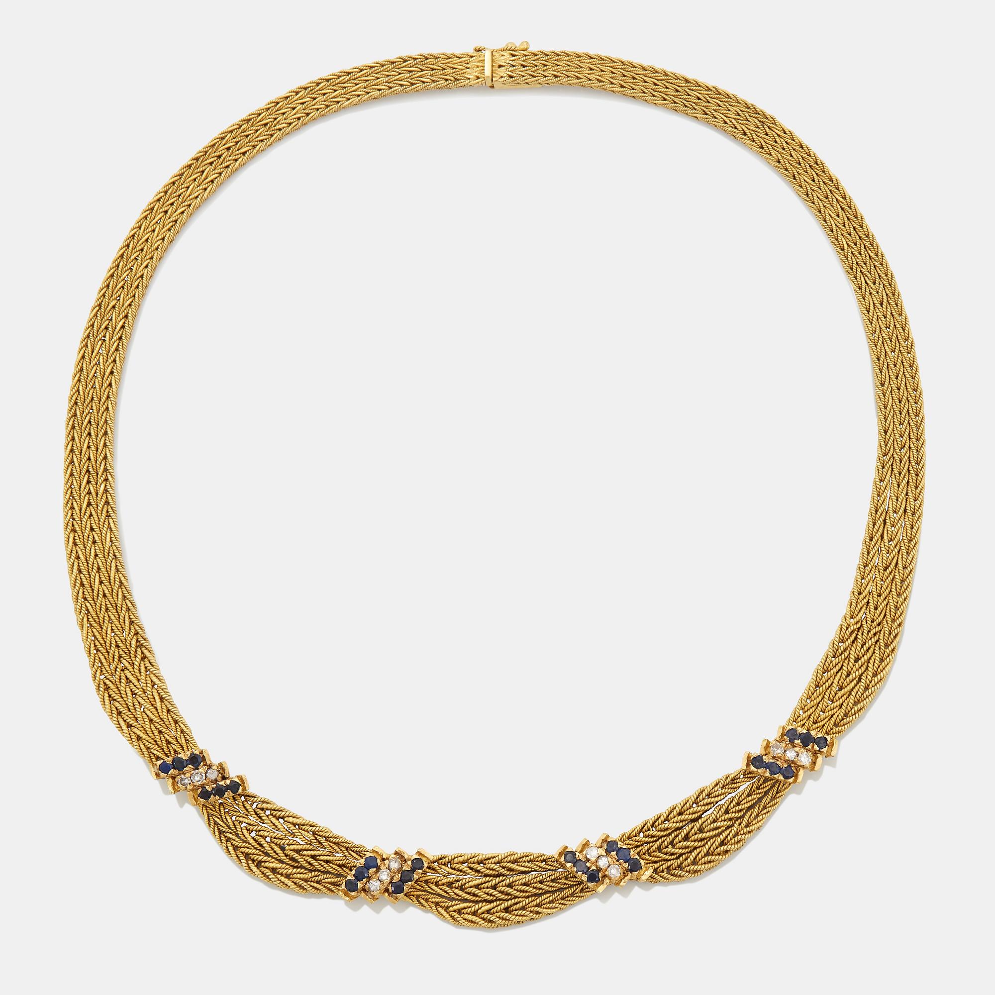 Collier 18K guld med åttkantslipade diamanter samt safirer.