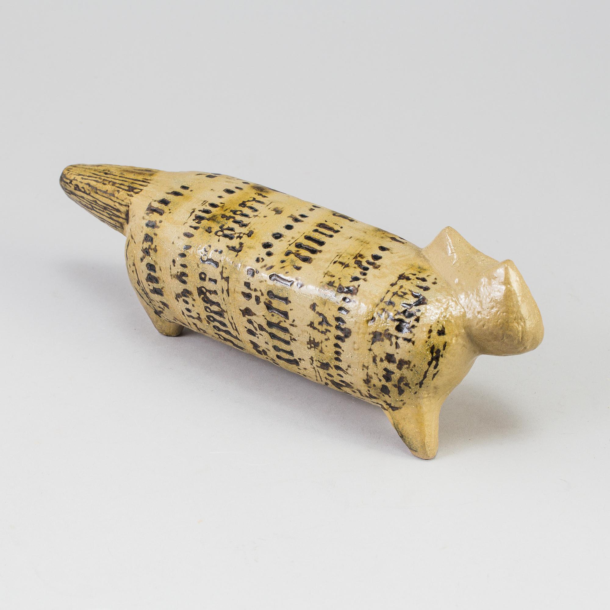 LISA LARSON, figur, stengods, ur serien "Stora Zoo", Gustavsberg.