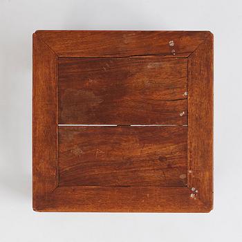 Bord/pall, hardwood. Qingdynastin, 1800-tal.