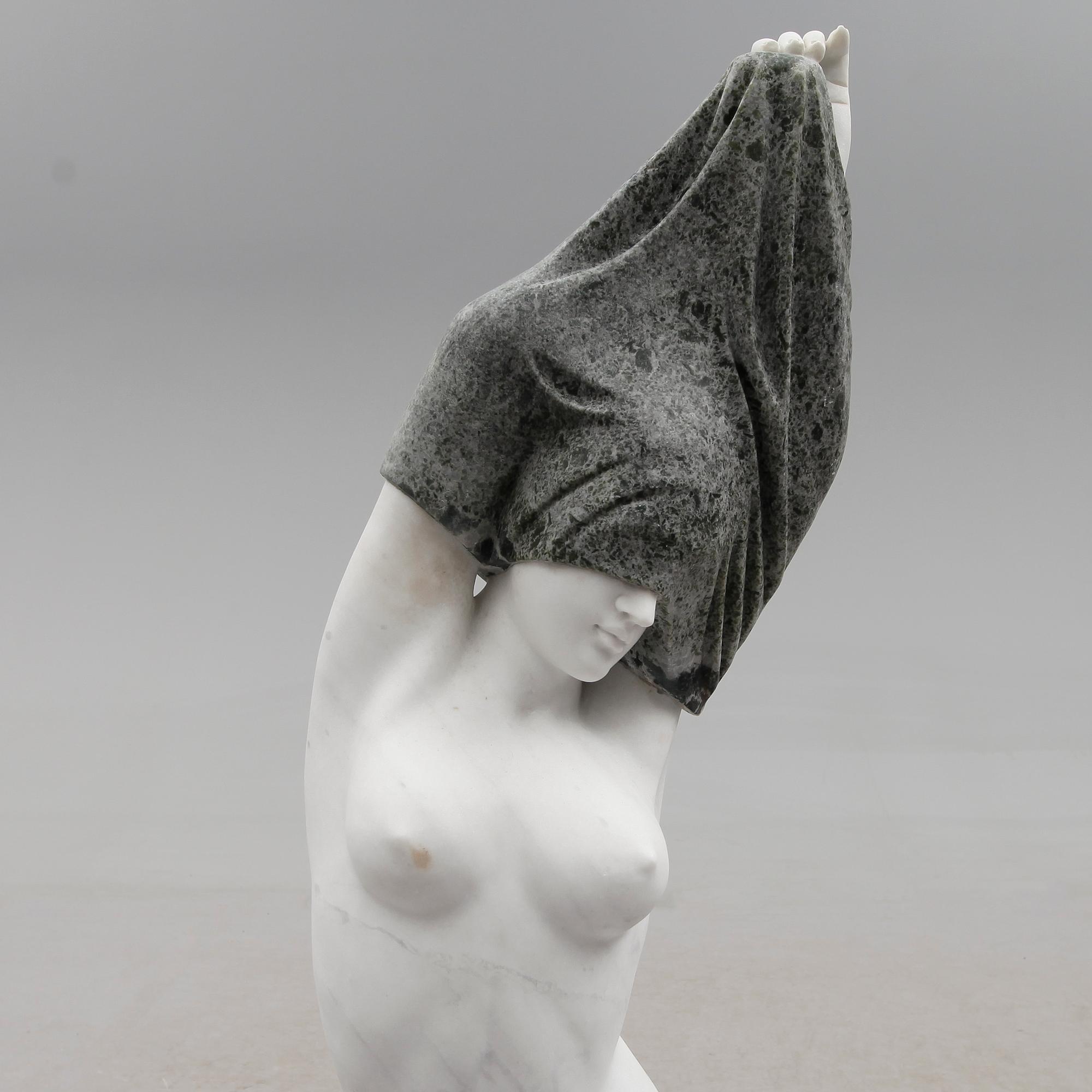 SKULPTUR, marmor, 1900-talets andra hälft.