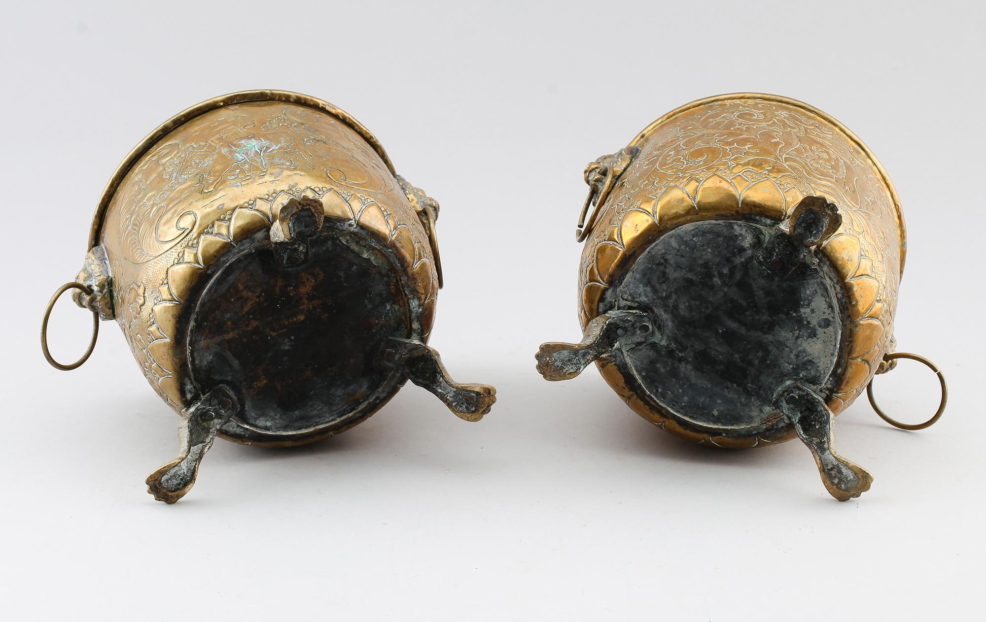 YTTERFODER, 2 st, mässing, 1700-/1800-tal.