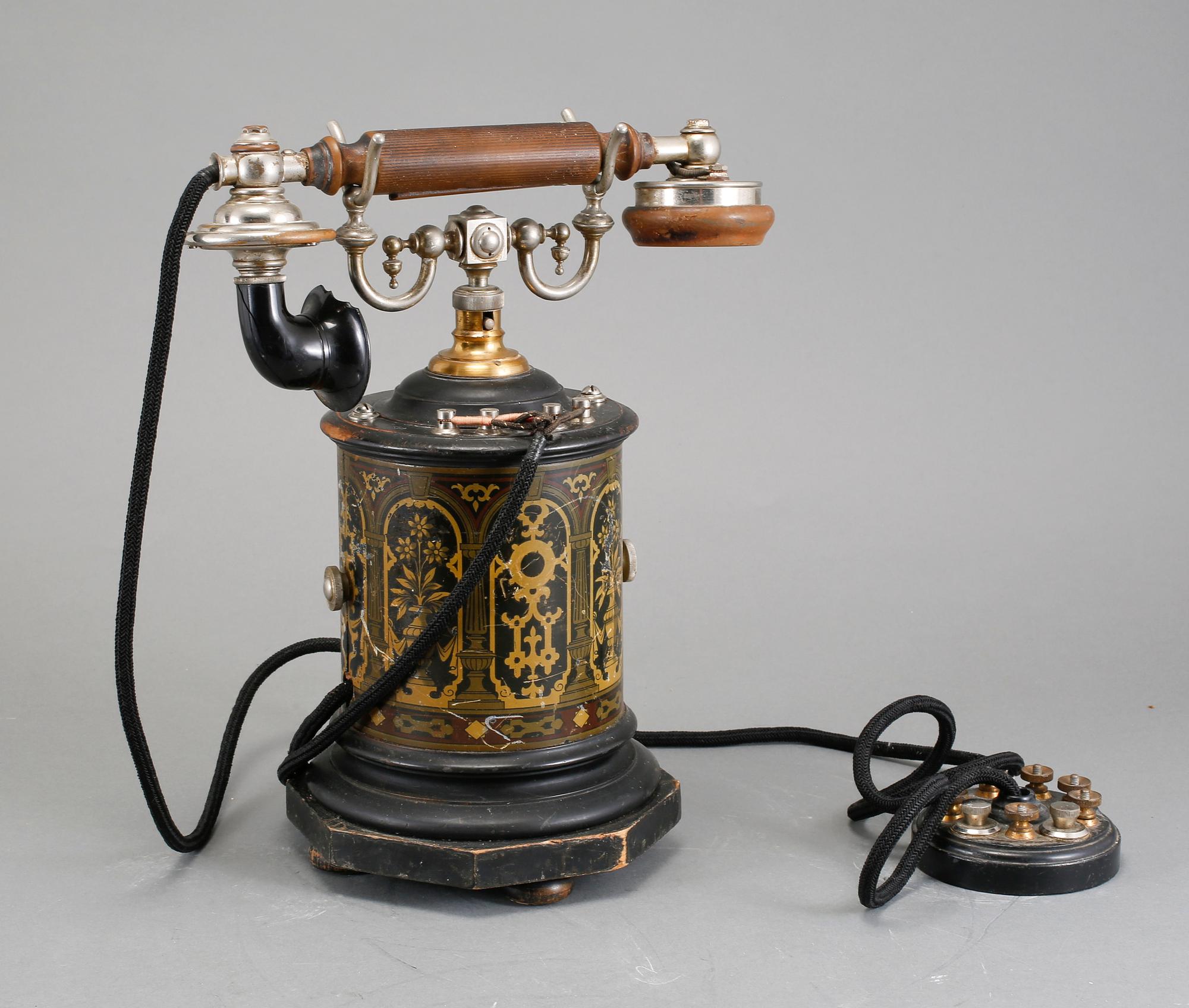BORDSTELEFON, "Kaffekvarnen", L M Ericsson, Stockholm, omkring 1900.
