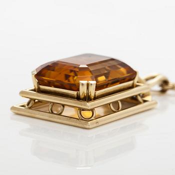 Necklace with pendant, 14K gold and a faceted citrine.
