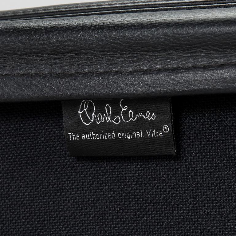 Charles & Ray Eames, A 21st Century "Soft Pad Chair EA 219, high backrest" office chair, Vitra.