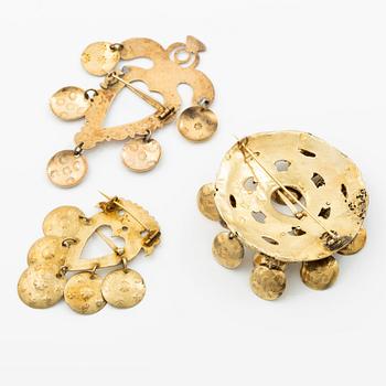 Costume jewellery, 3 pieces, gilded silver.
