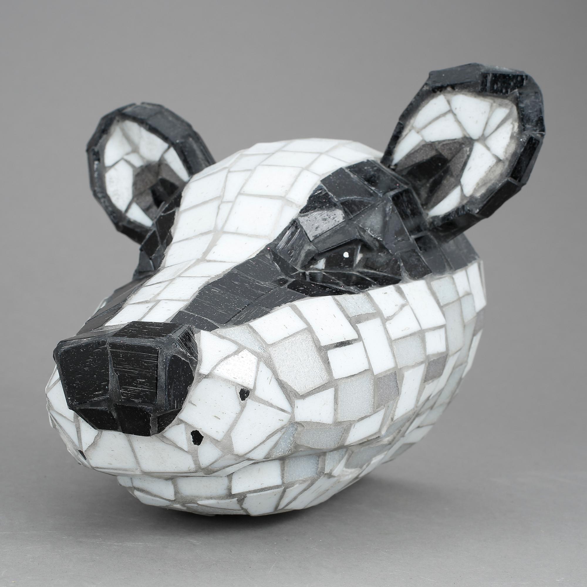 ERNST BILLGREN, väggskulptur, Grävlingshuvud, signerad.